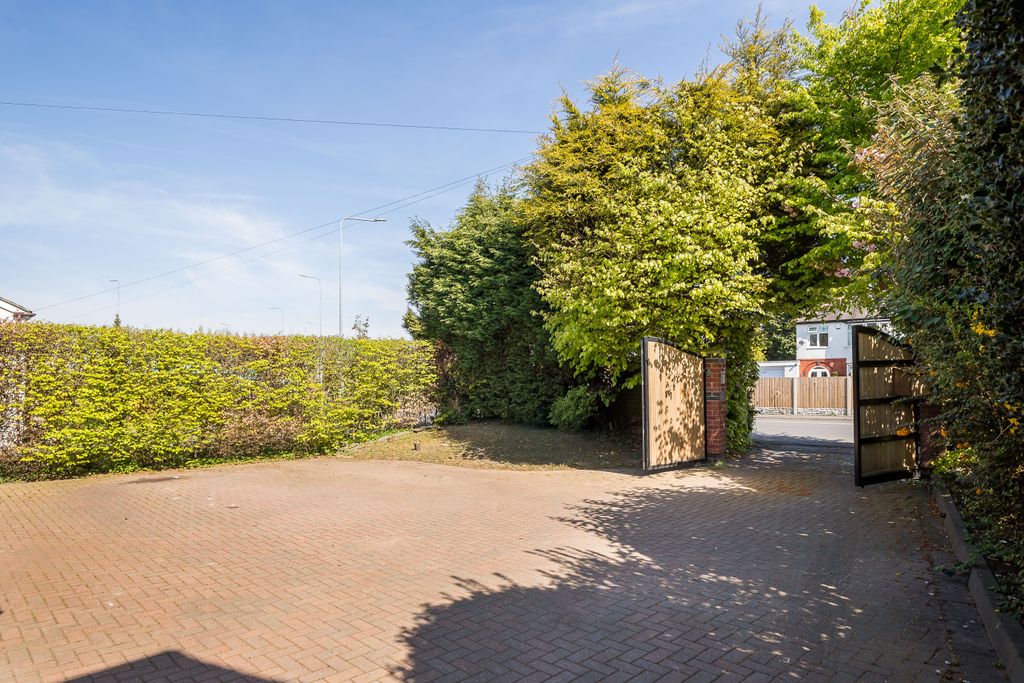 Additional image 40 of 5 bed detached house for saleWhitby Lane, Chester CH1