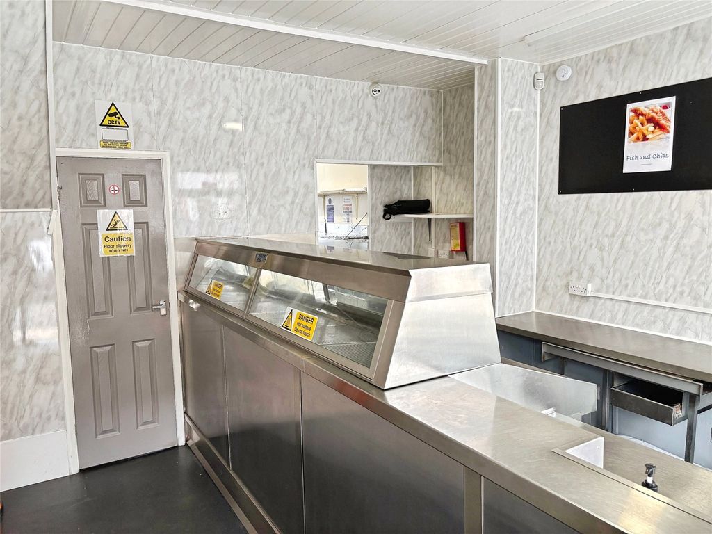 Property photo 3 of 5 Picture No. 05