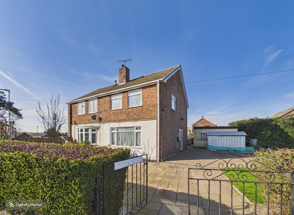 Property photo 1 of 15 Front (Exterior)