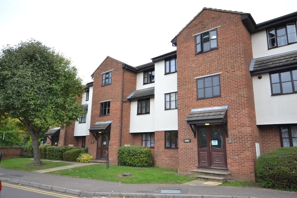 Property photo 1 of 12