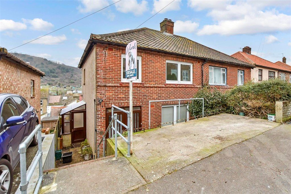 Property photo 3 of 11 External Front (Web)