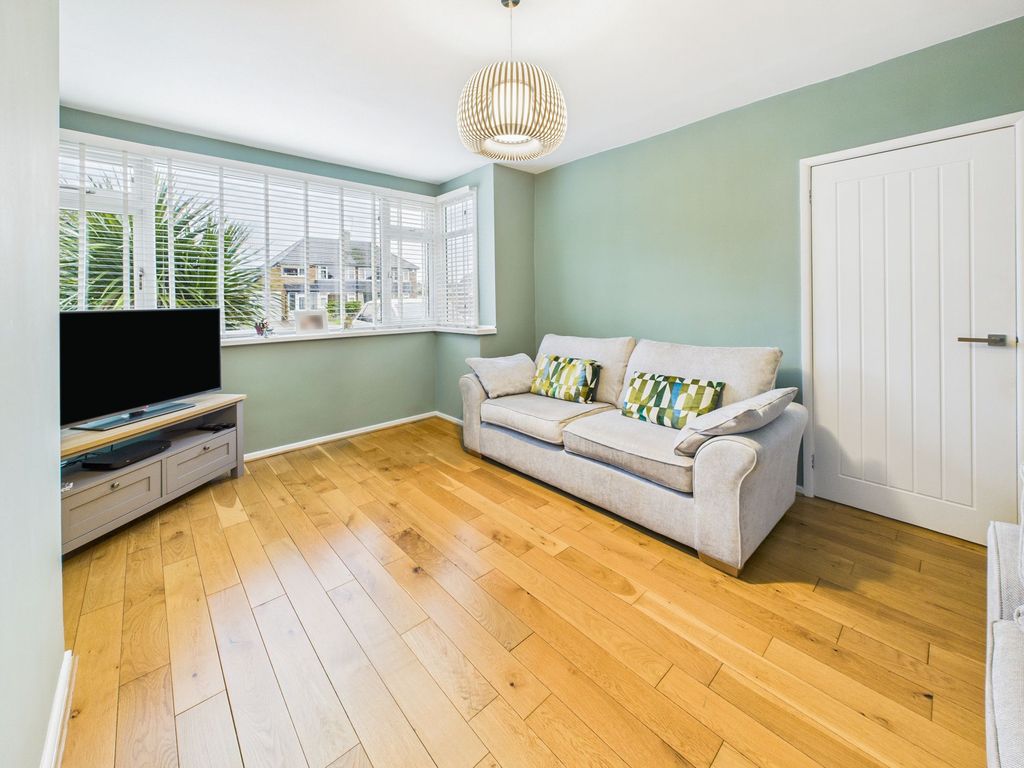 Property photo 3 of 24