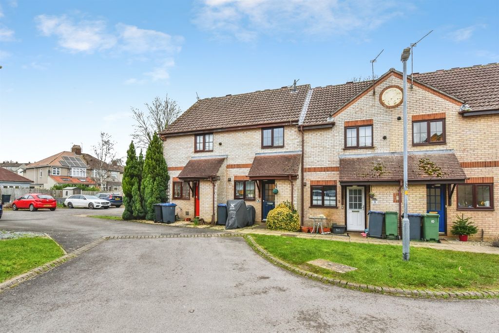 Property photo 1 of 15