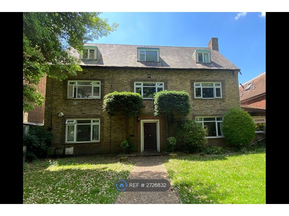 Property photo 2 of 9 Front View Of 64 Princes Way