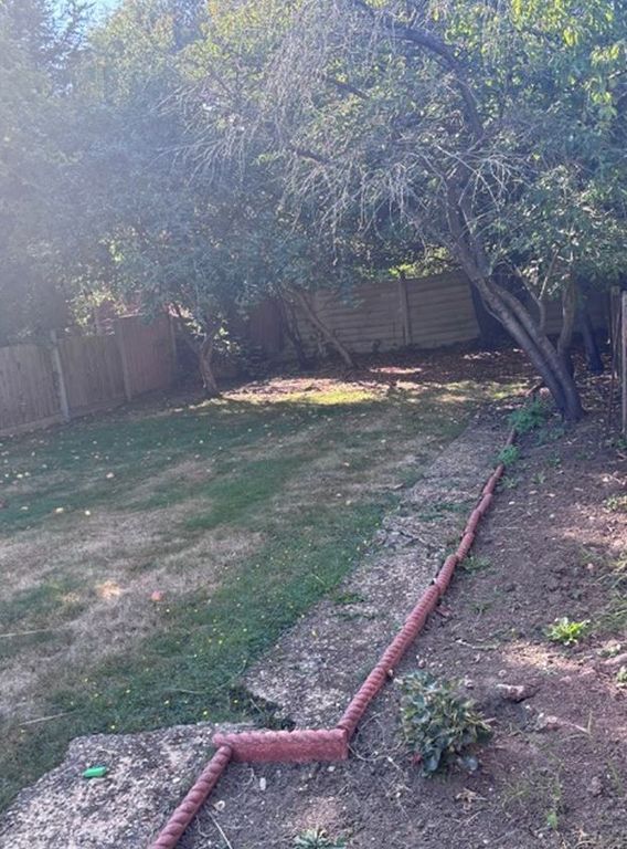 Property photo 2 of 3