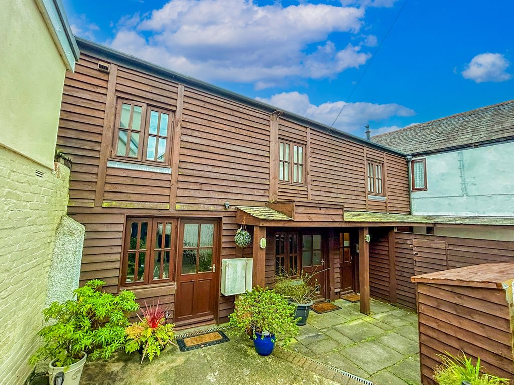 Property photo 1 of 9 Tps 01208 74182-58