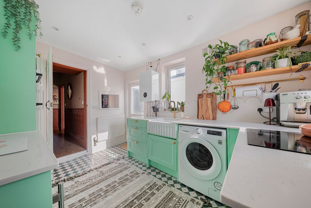 Property photo 3 of 35 Picture No. 19