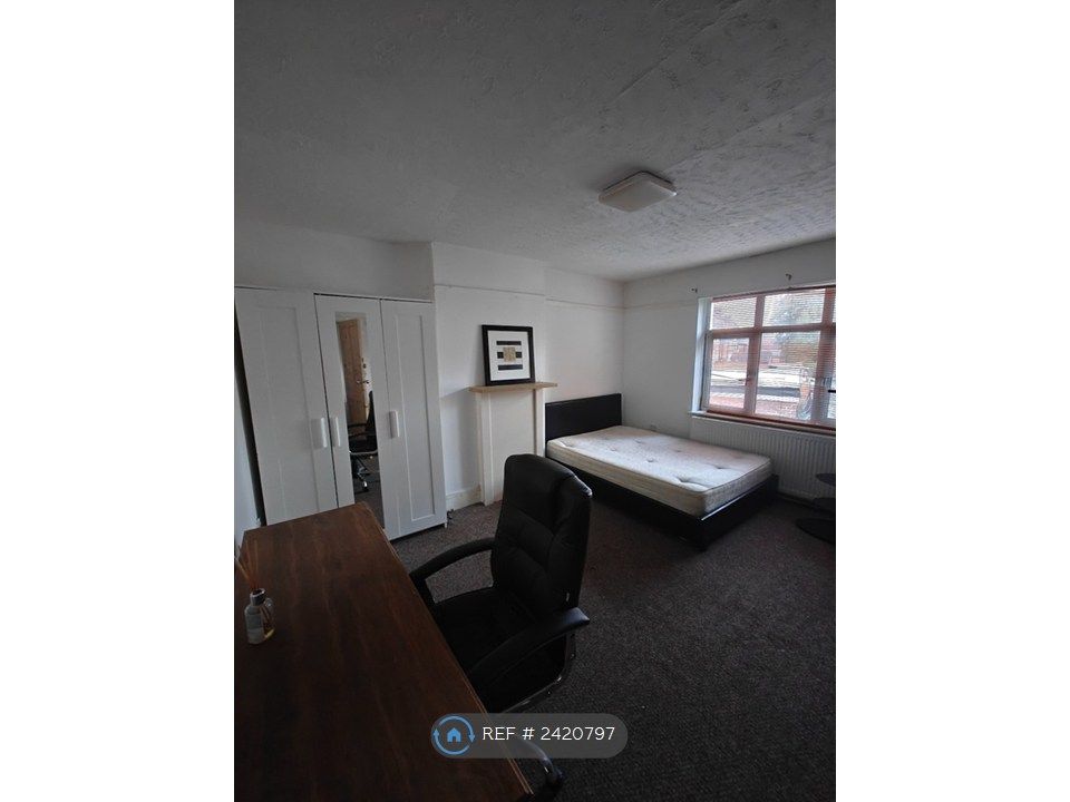 Property photo 3 of 6