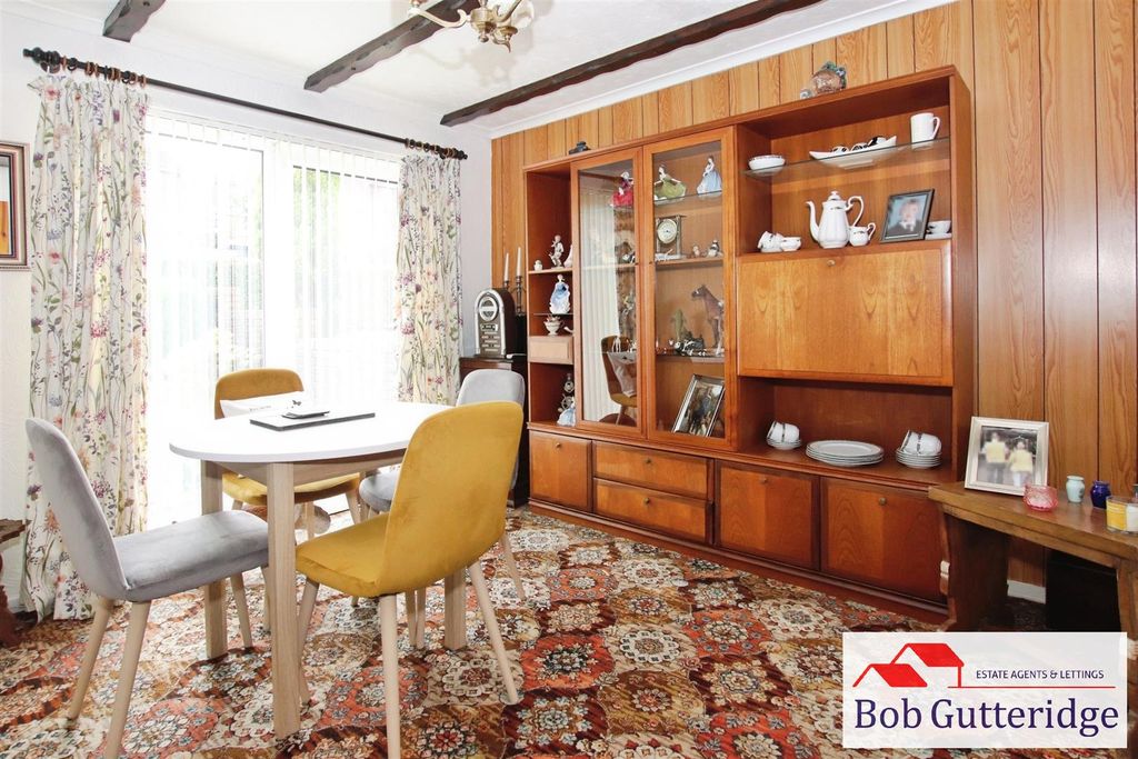 Property photo 3 of 15 Dining Room