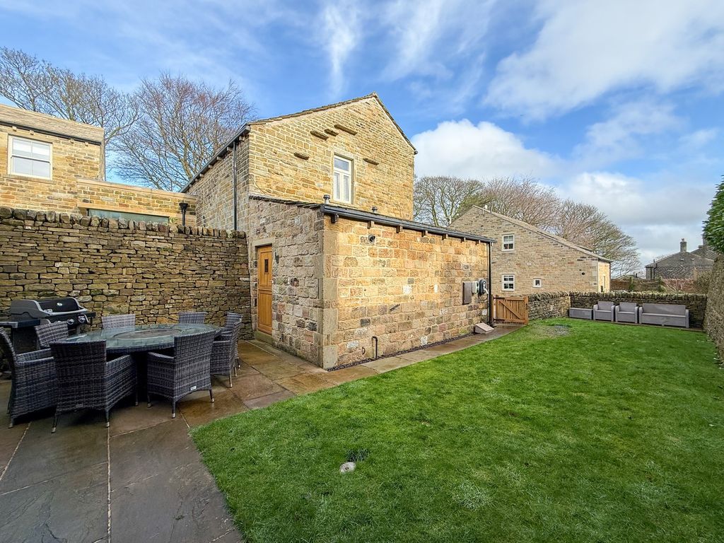 Additional image 32 of 4 bed barn conversion for saleOff Manor Road, Farnley Tyas, Huddersfield HD4