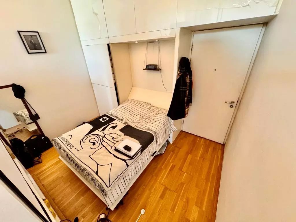 Property photo 3 of 18