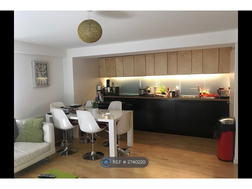 Property photo 3 of 6