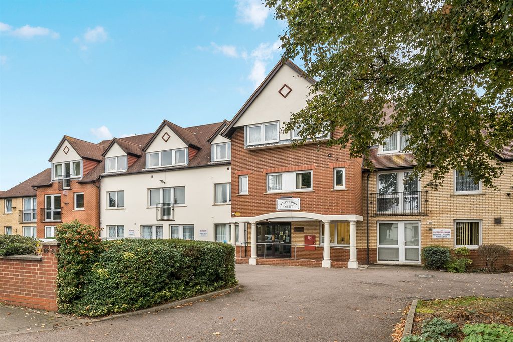 Property photo 1 of 10