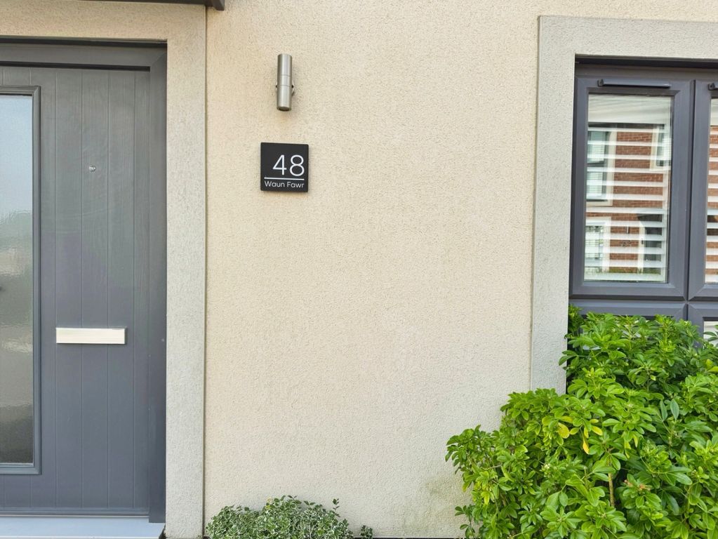 Property photo 2 of 32 5539403