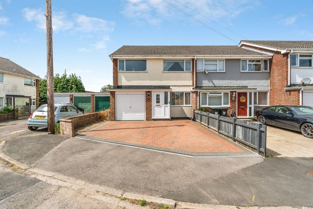 Property photo 1 of 20 Pbox-Img.Jpg