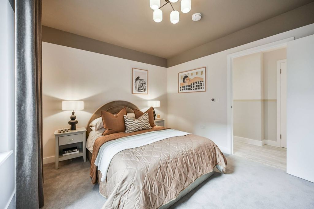 Property photo 3 of 23