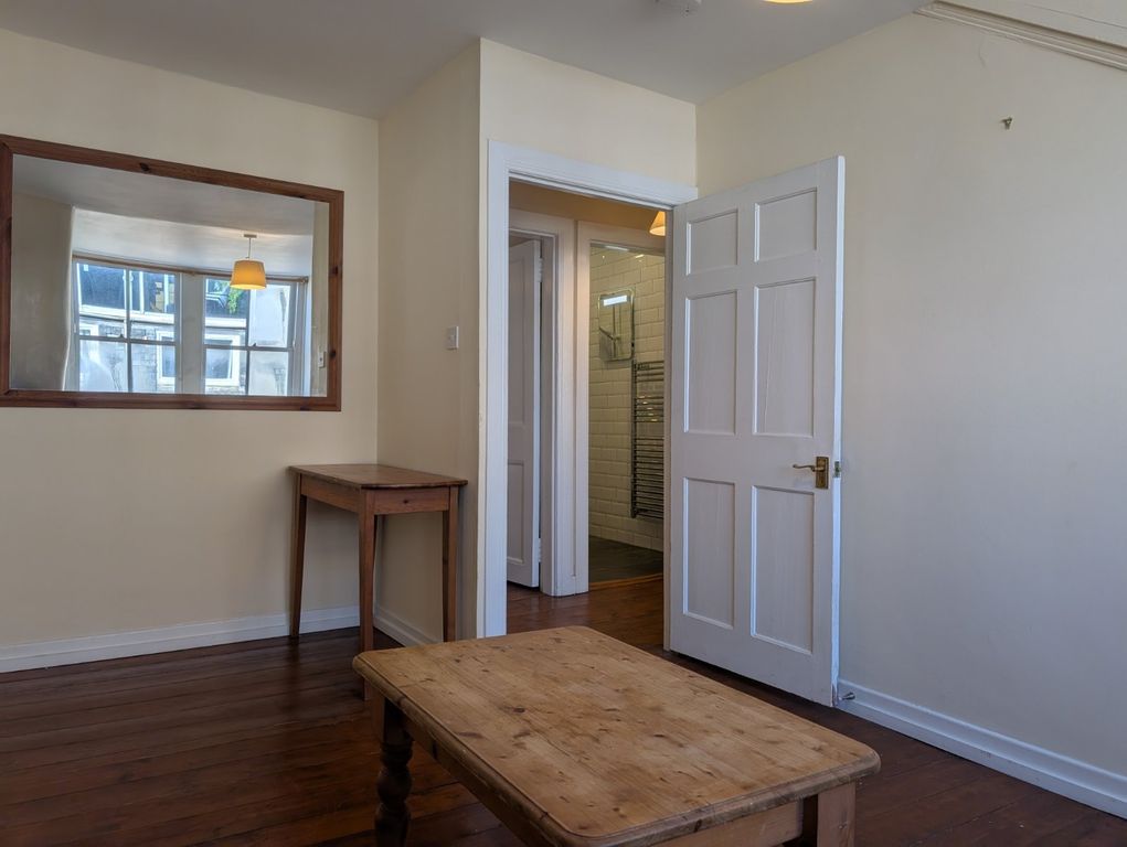 Property photo 3 of 18 Photo 3