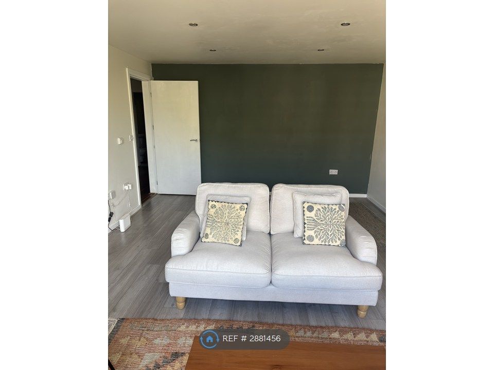 Property photo 3 of 9 Sitting Room