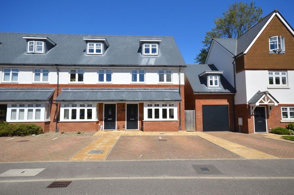 Property photo 1 of 22