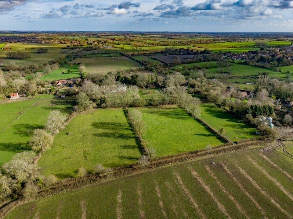 Property photo 3 of 39