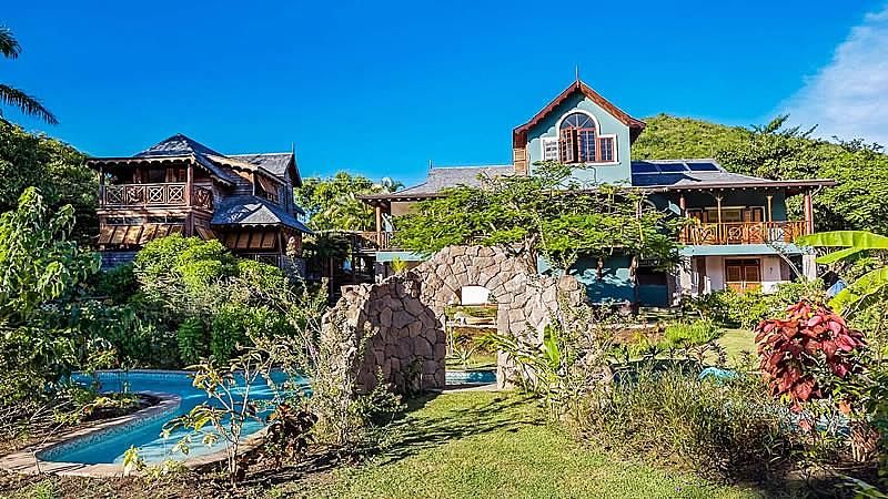 Property photo 1 of 9 Trouya Villa