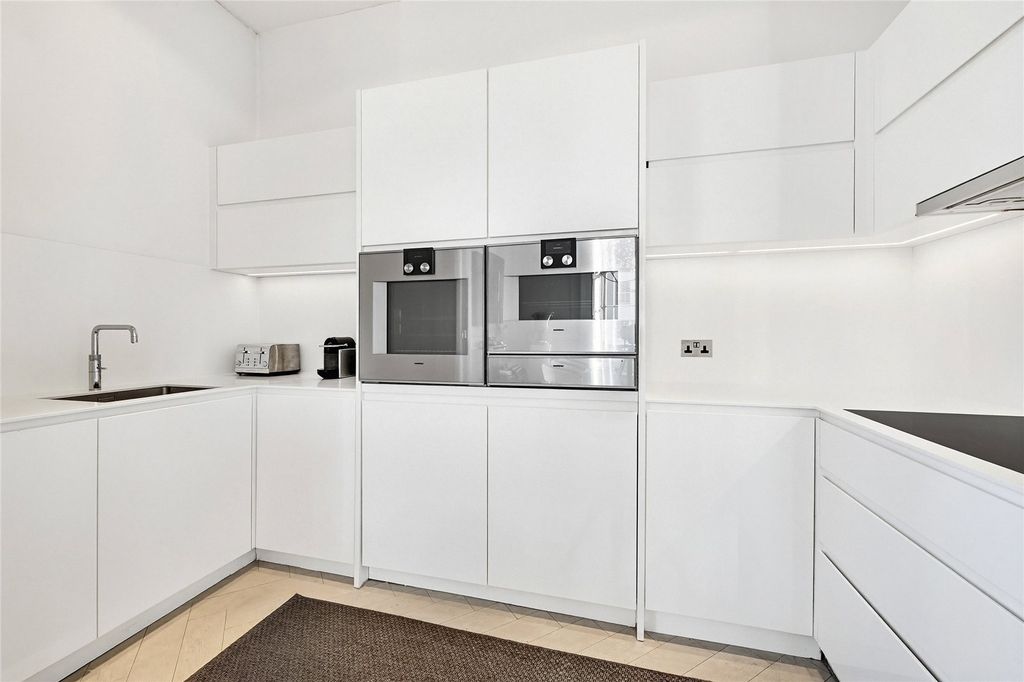 Property photo 3 of 16 Picture No. 31