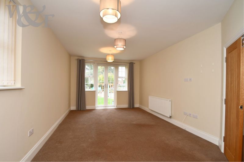 Property photo 3 of 36 Photo 28