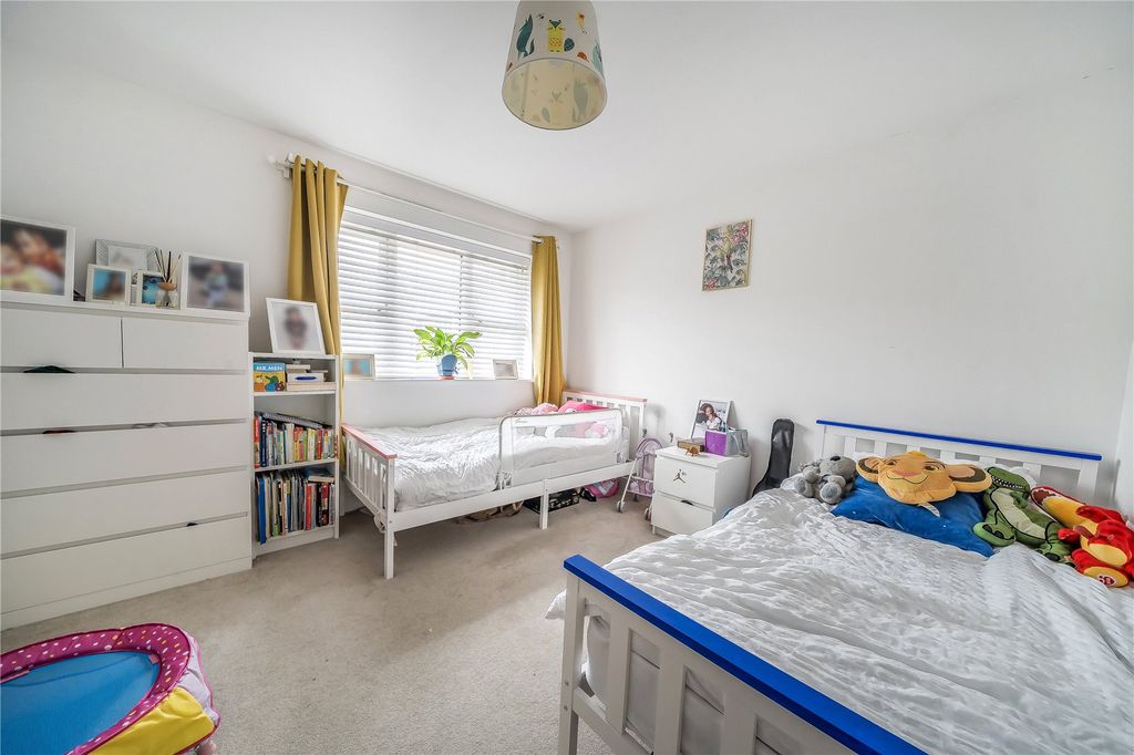 Property photo 2 of 11 Picture No. 01