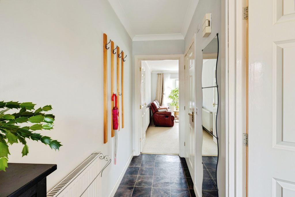 Property photo 3 of 16