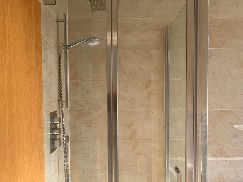 Property photo 3 of 29