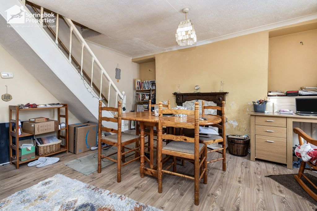 Property photo 3 of 15 2