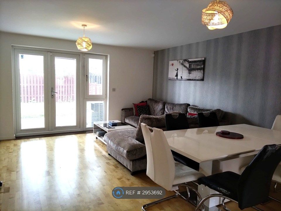 Property photo 1 of 35