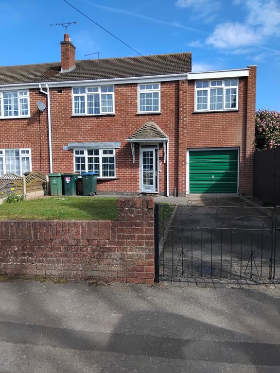 Property photo 2 of 41