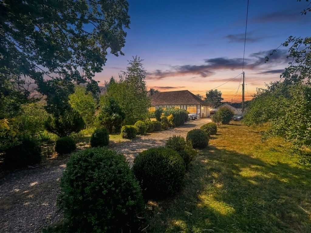 Property photo 1 of 38
