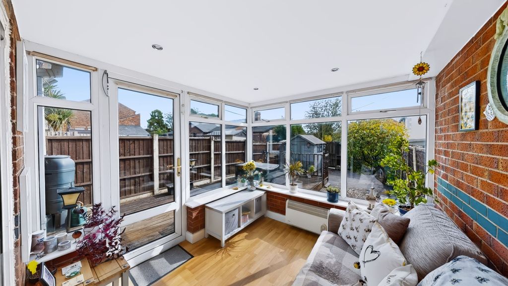 Property photo 3 of 13 Orangery