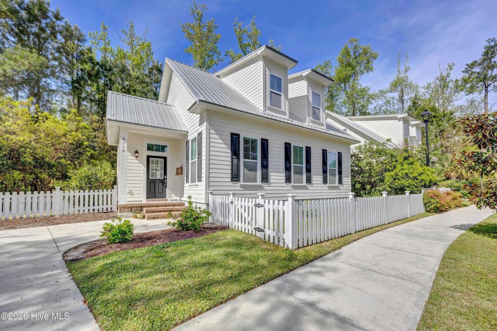 Property photo 1 of 31