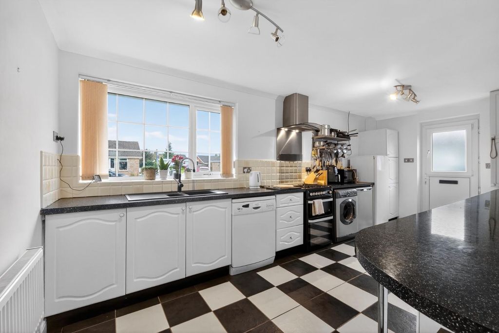 Property photo 3 of 18 Pnmb0874.Jpg