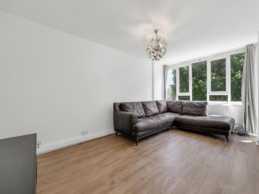 Property photo 1 of 17 9S4A2554.Jpg