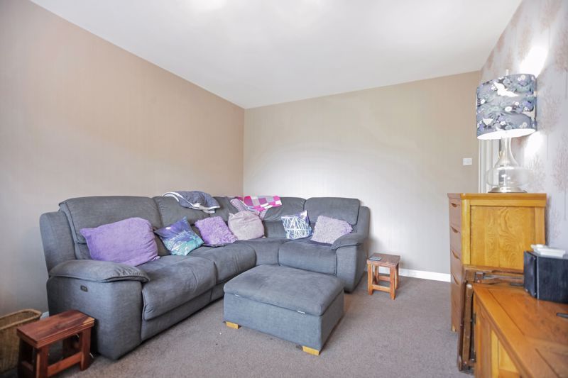 Property photo 3 of 16 Photo 4