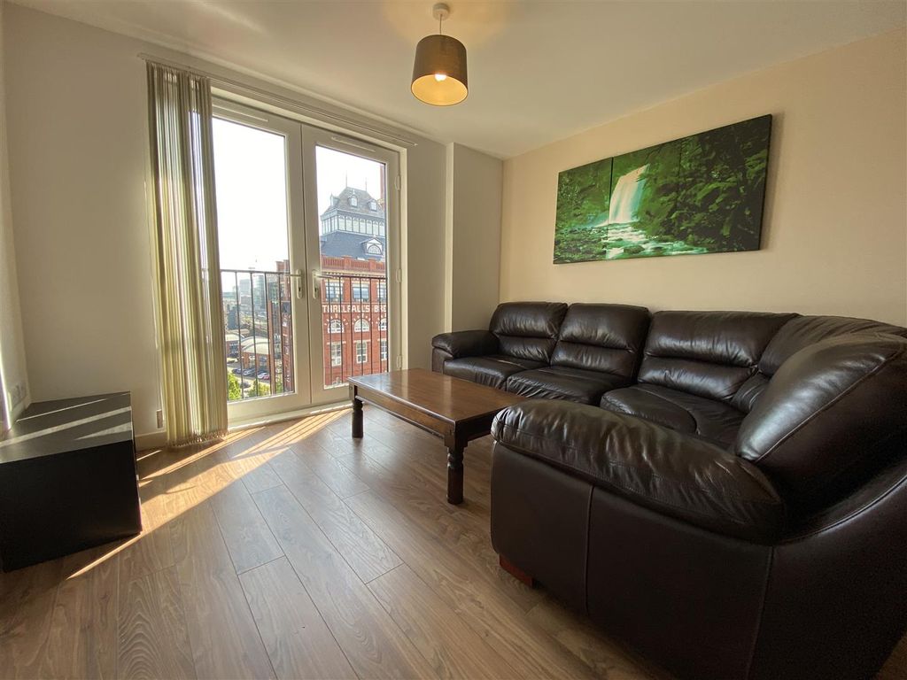 Property photo 2 of 12
