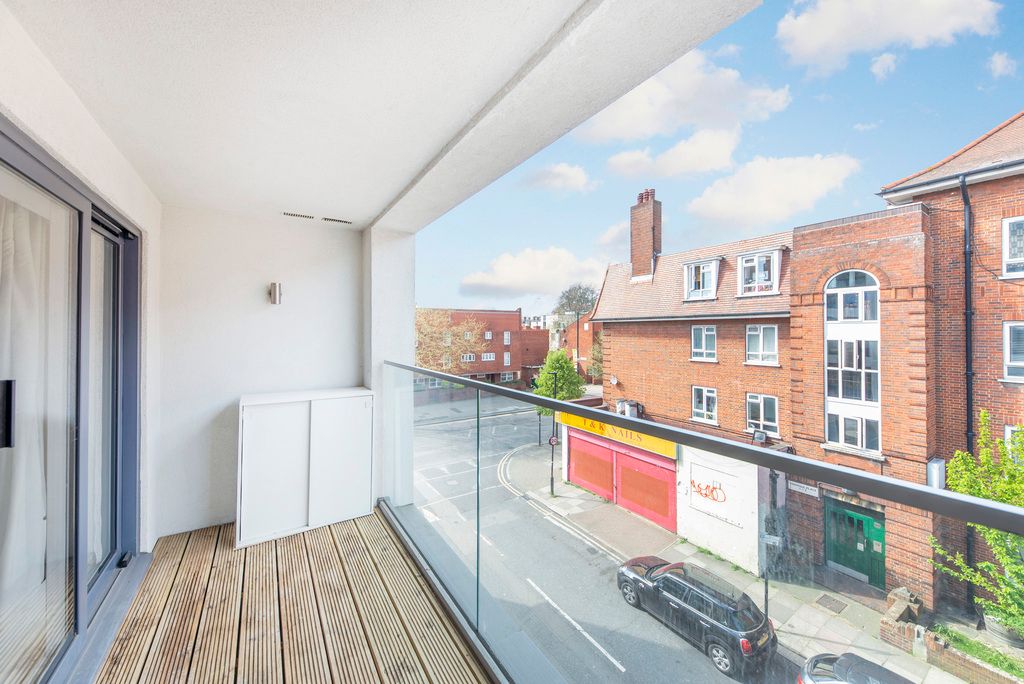 Property photo 3 of 7