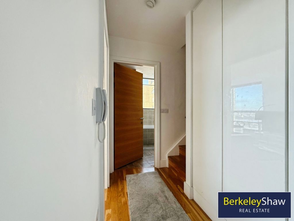 Property photo 2 of 16 Pbox-Img.Jpeg