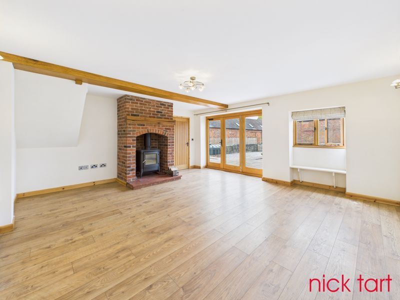 Property photo 2 of 19 Photo 14