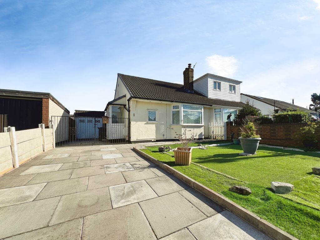 Property photo 1 of 13 External