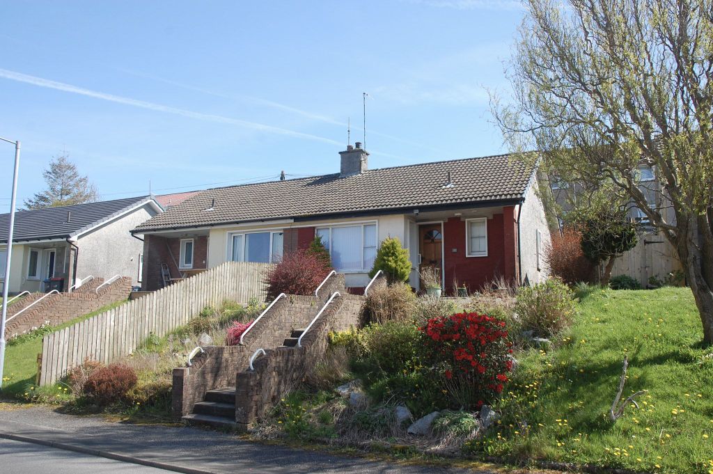 Property photo 1 of 12
