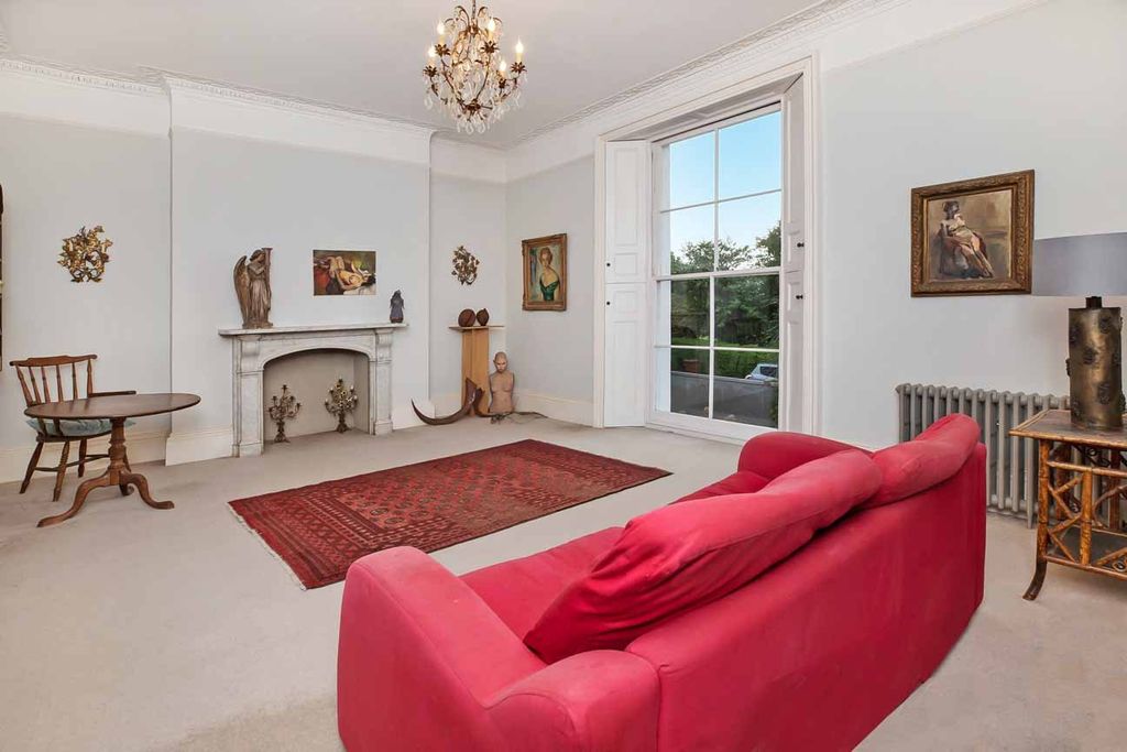Property photo 2 of 10 Reception Room