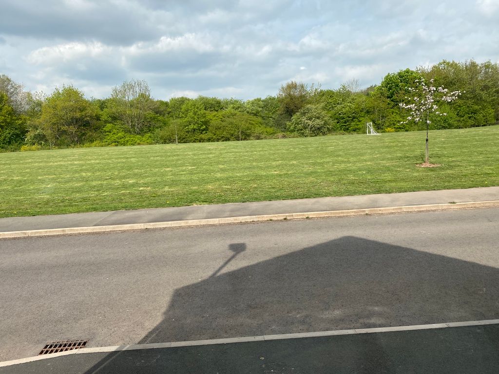 Property photo 2 of 39