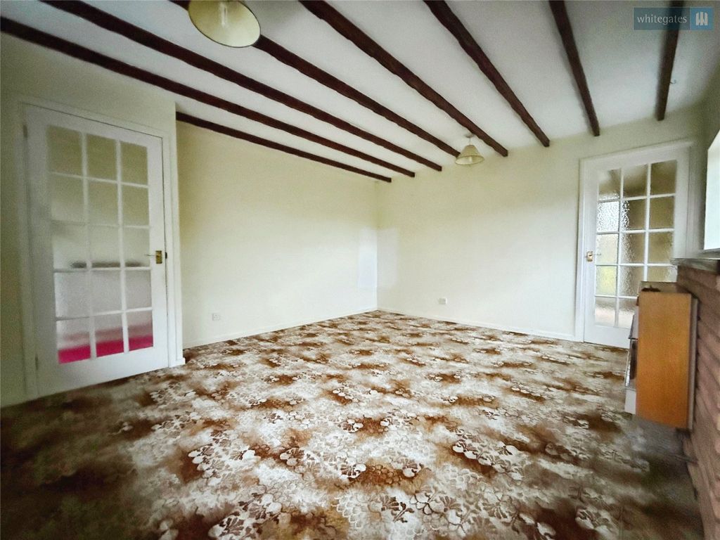 Property photo 3 of 16 Picture No. 06