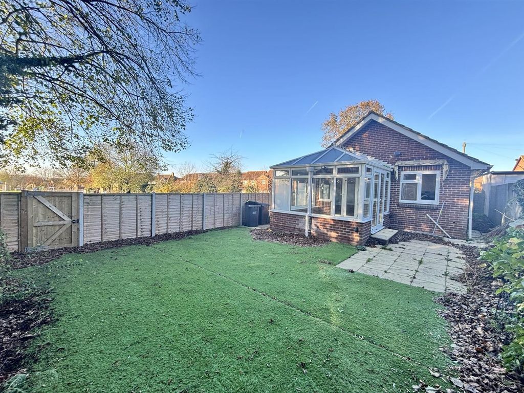 Property photo 2 of 12 Thumbnail_Img_9470.Jpg