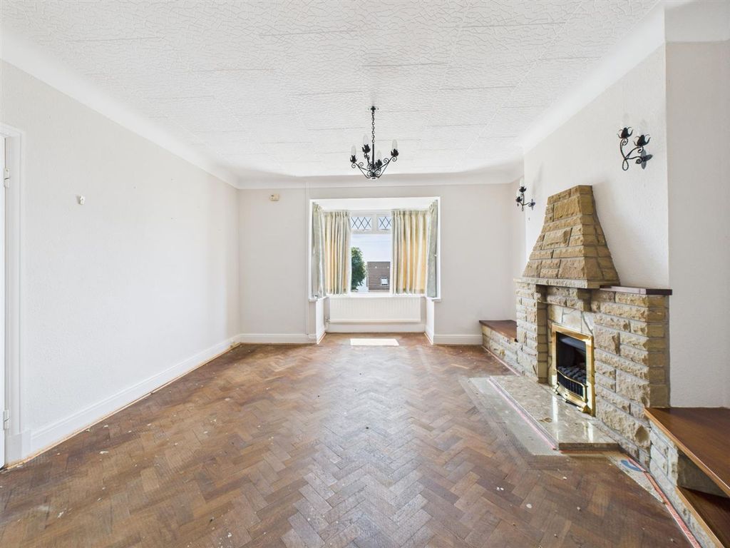 Additional image 4 of 2 bed detached bungalow for salePointfields Crescent, Hakin SA73